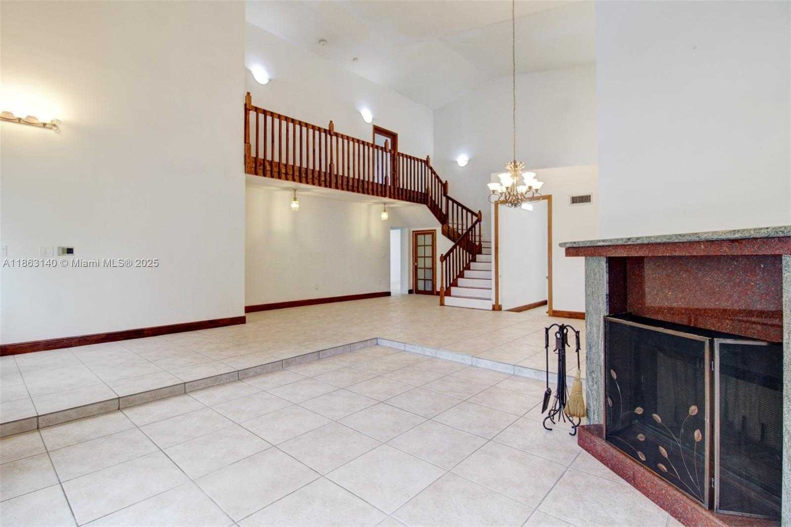 Small Image of 12370 SOUTH WEST 96TH ST, Miami Number 7