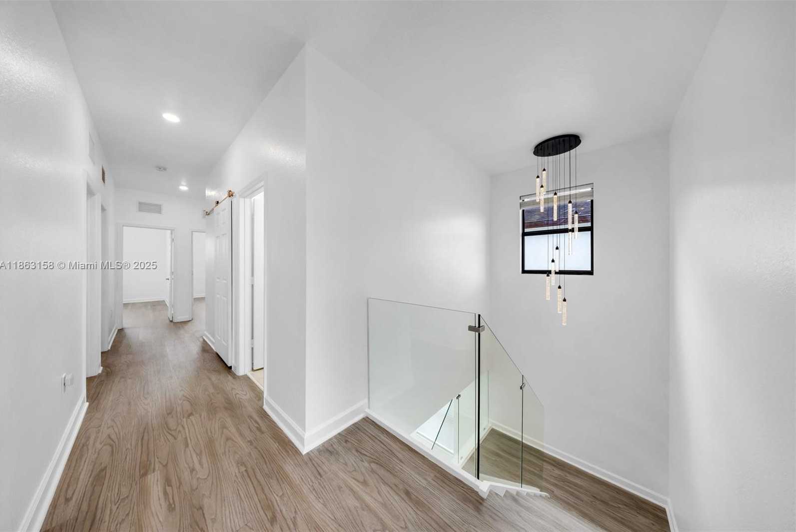 Small Image of 268 NORTH EAST 210TH WAY, Miami Number 24