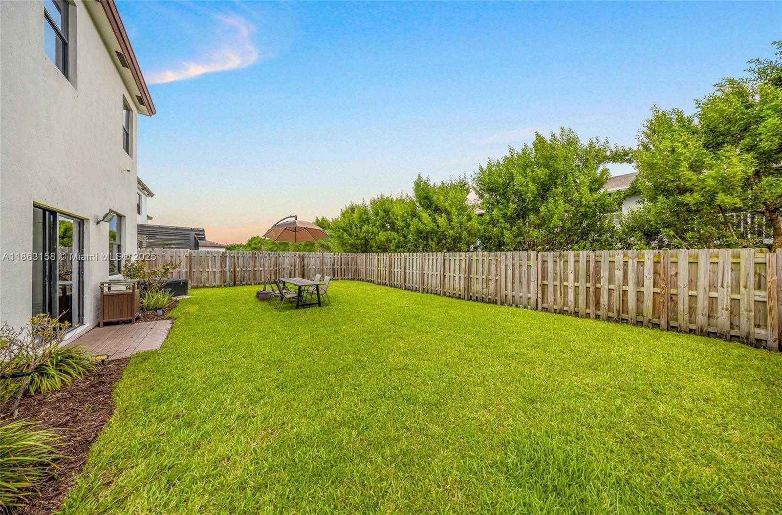 Small Image of 268 NORTH EAST 210TH WAY, Miami Number 54