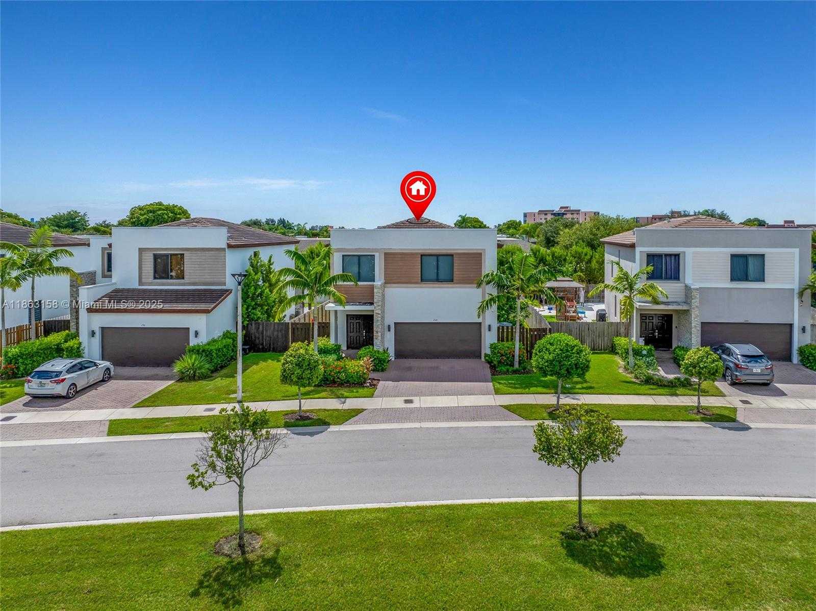 Small Image of 268 NORTH EAST 210TH WAY, Miami Number 65
