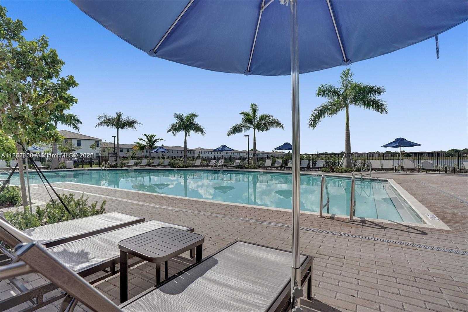 Small Image of 268 NORTH EAST 210TH WAY, Miami Number 82