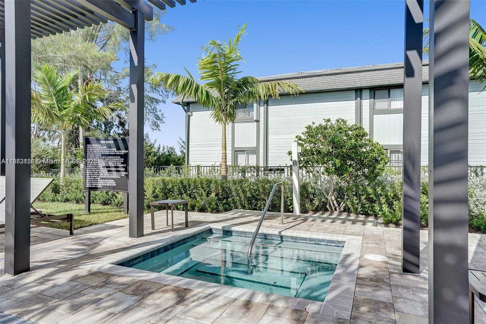 Small Image of 268 NORTH EAST 210TH WAY, Miami Number 83