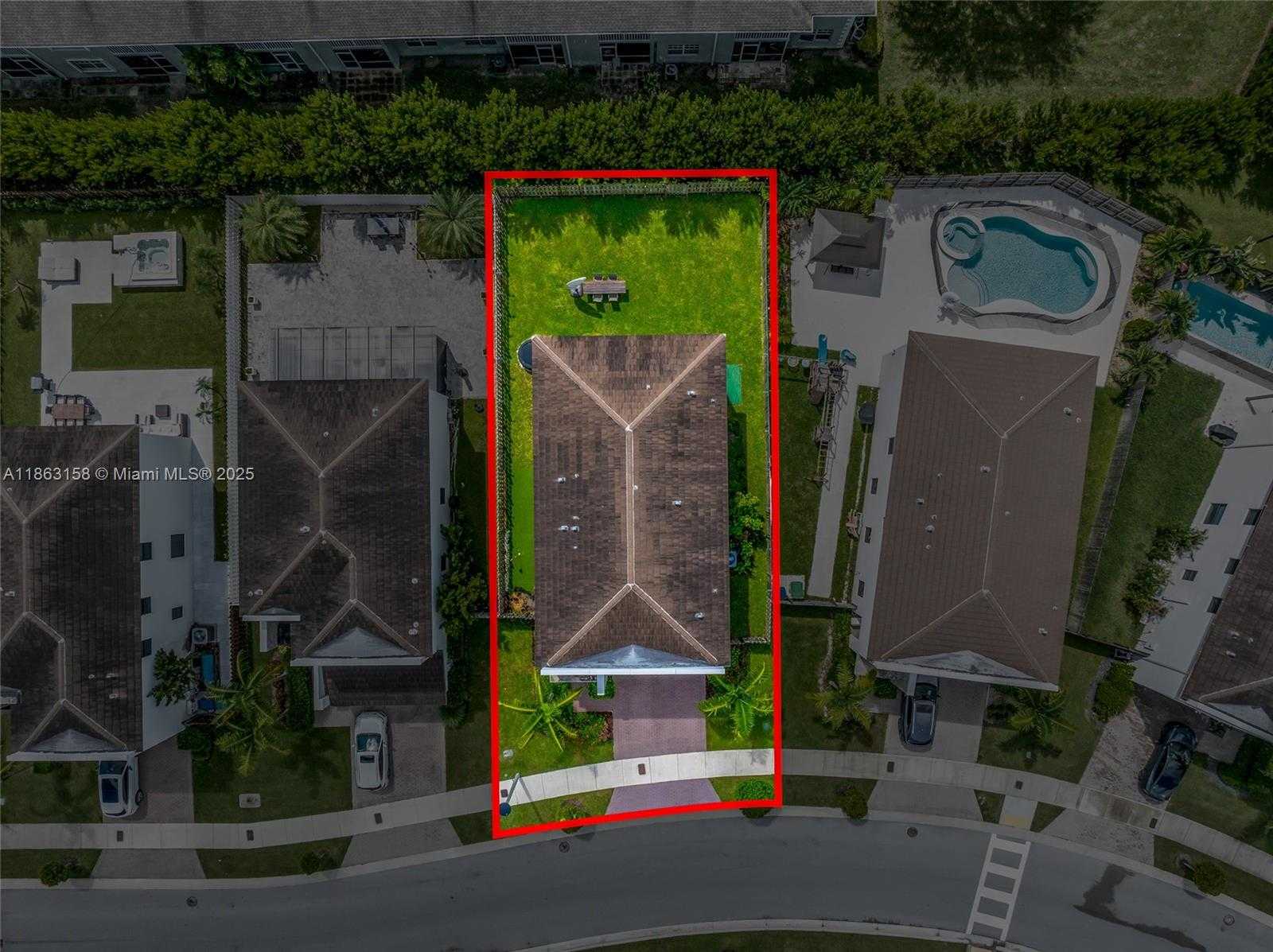 Small Image of 268 NORTH EAST 210TH WAY, Miami Number 92