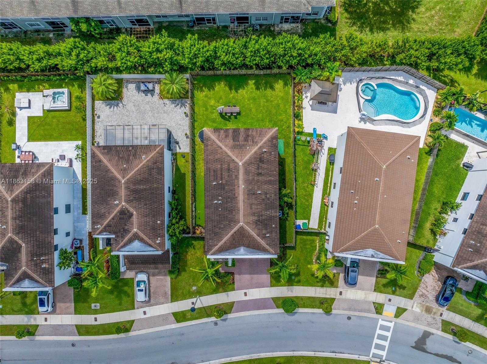 Small Image of 268 NORTH EAST 210TH WAY, Miami Number 93