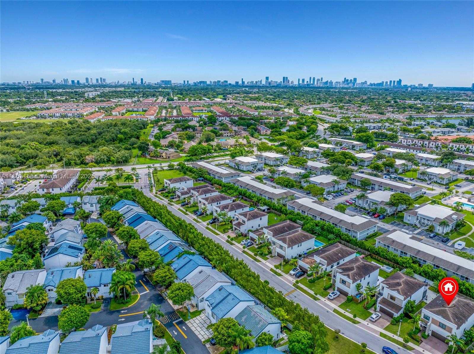 Small Image of 268 NORTH EAST 210TH WAY, Miami Number 94