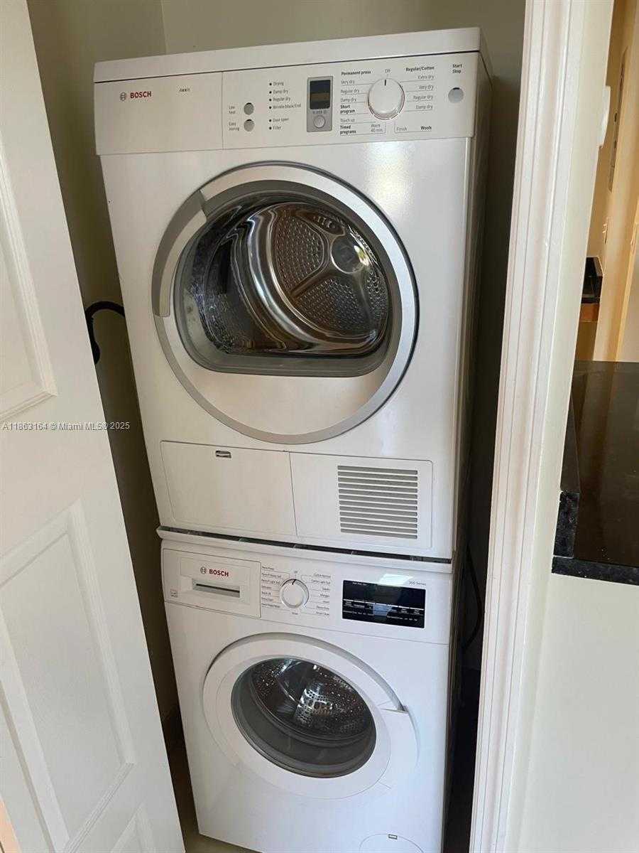 Small Image of 10350 WEST BAY HARBOR DR #9H, Bay Harbor Islands Number 14