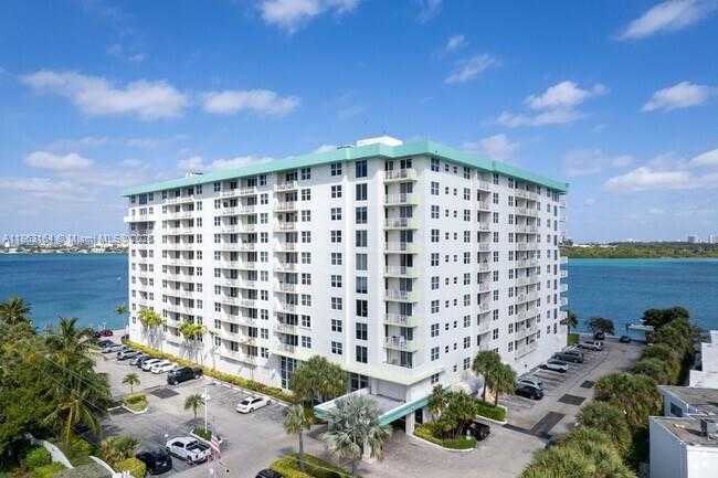Small Image of 10350 WEST BAY HARBOR DR #9H, Bay Harbor Islands Number 26