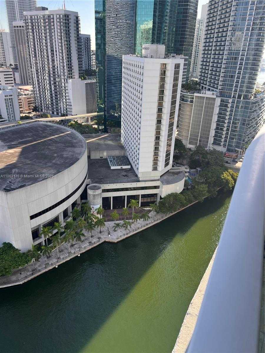 Small Image of 31 SOUTH EAST 5TH ST #2801, Miami Number 13