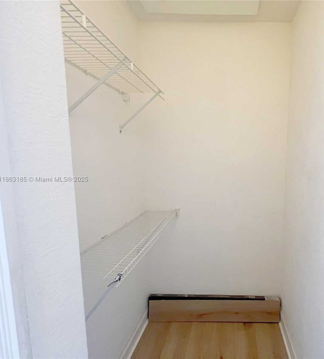 Small Image of 5430 NORTH WEST 107TH AVE #606, Doral Number 17