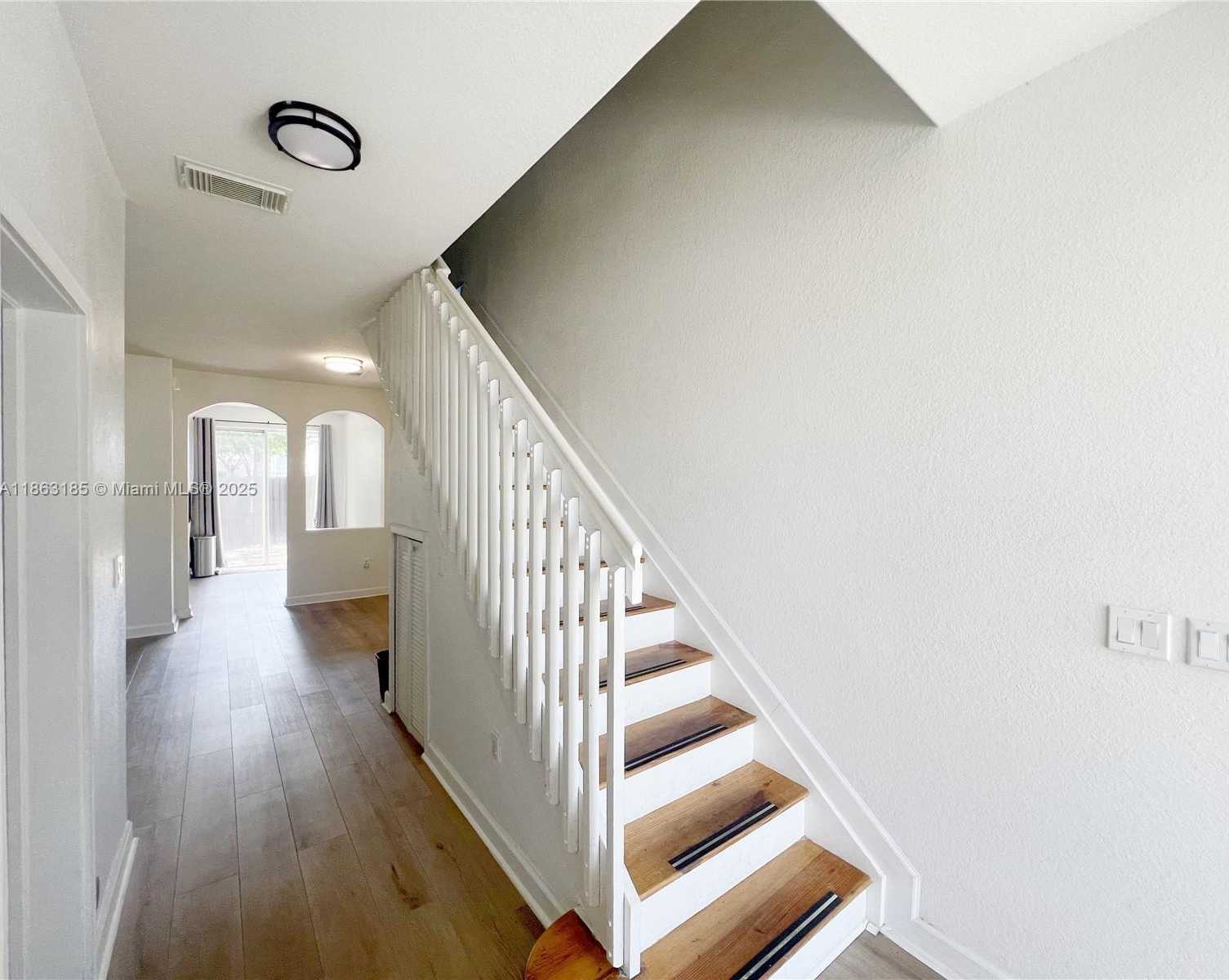 Small Image of 5430 NORTH WEST 107TH AVE #606, Doral Number 3