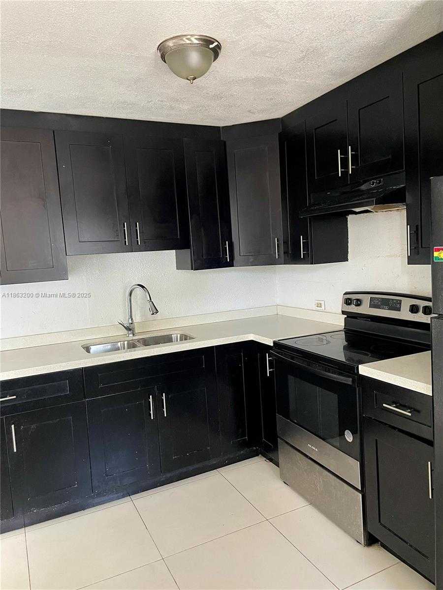 Small Image of 445 NORTH EAST 195TH ST #326, Miami Number 2