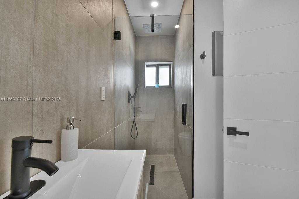 Small Image of 187 NORTH WEST 53RD ST, Miami Number 15