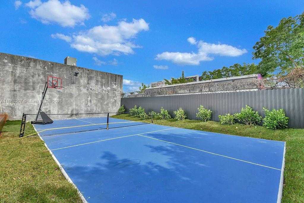 Small Image of 187 NORTH WEST 53RD ST, Miami Number 18