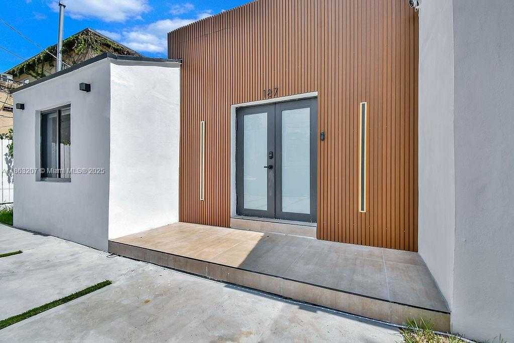 Small Image of 187 NORTH WEST 53RD ST, Miami Number 3
