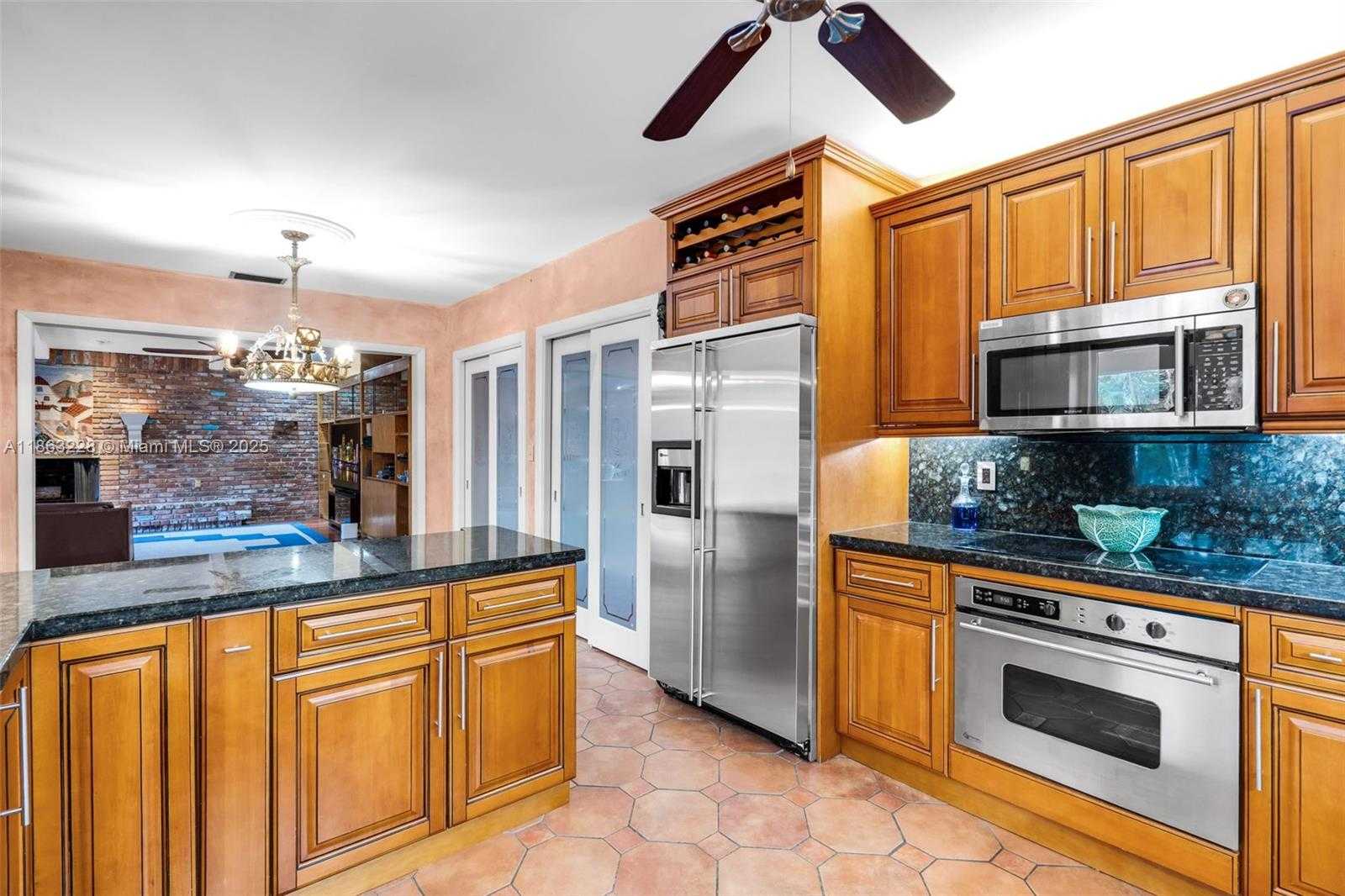 Small Image of 7210 WEST TROON CIR #., Miami Lakes Number 13