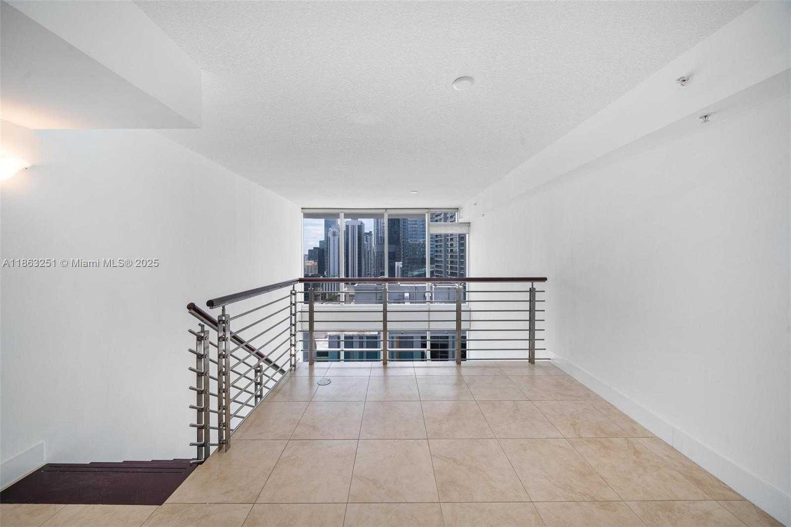 Small Image of 41 SOUTH EAST 5TH ST #1704, Miami Number 13