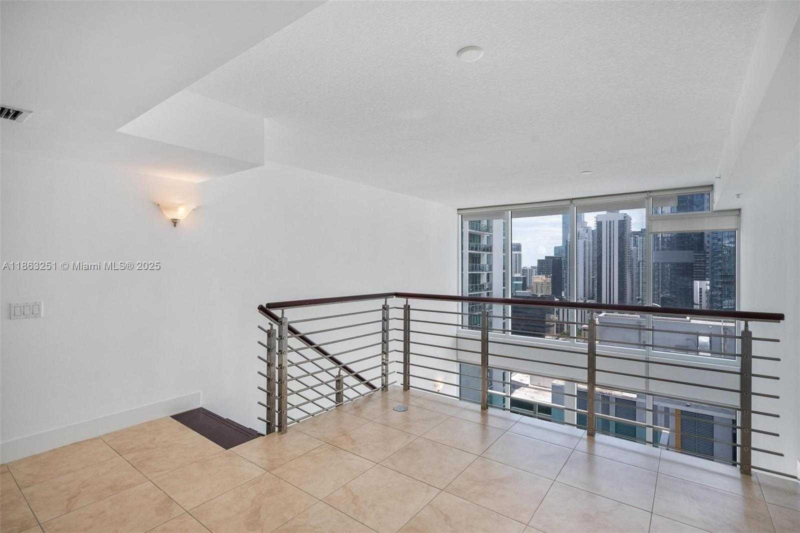 Small Image of 41 SOUTH EAST 5TH ST #1704, Miami Number 9