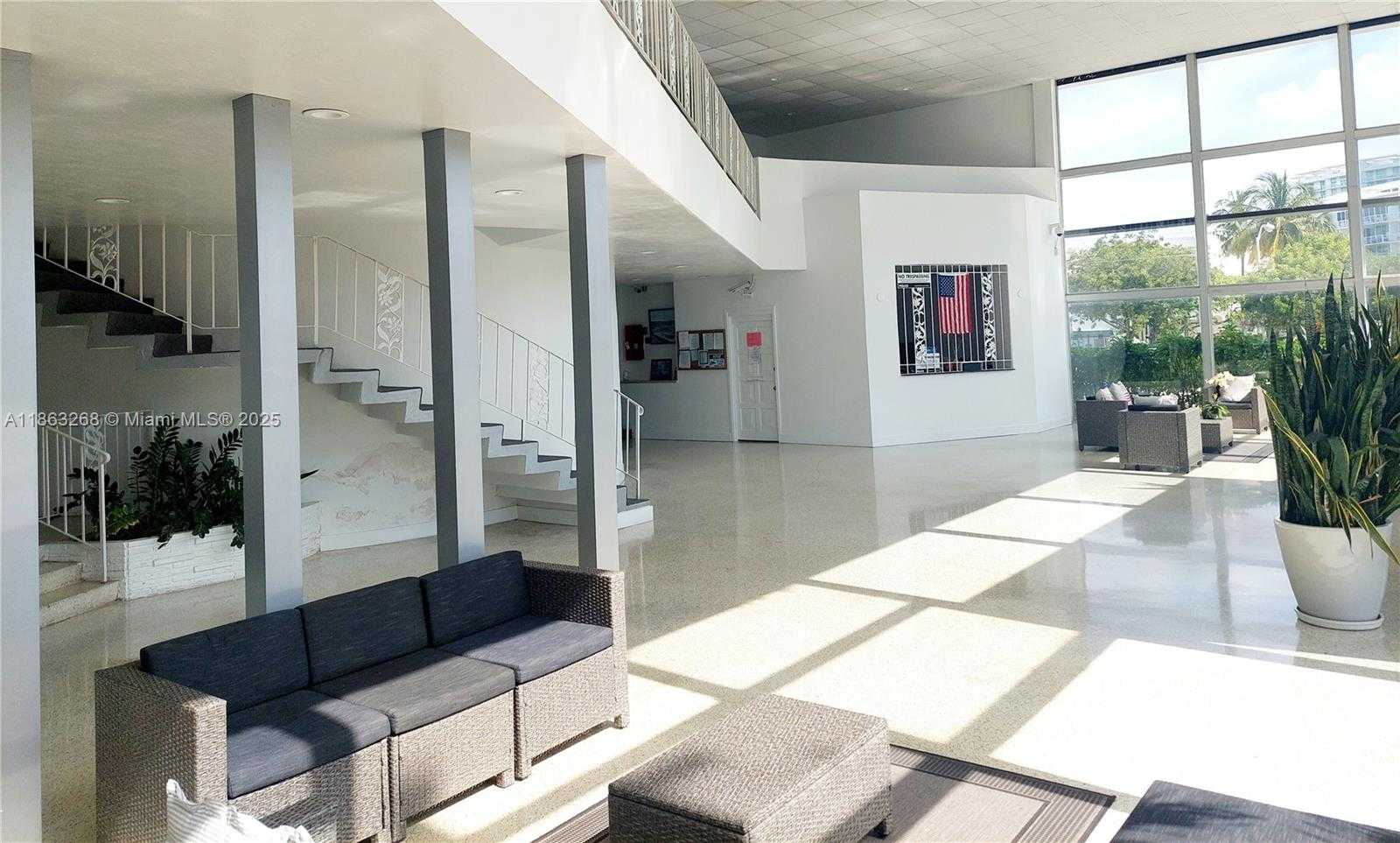 Small Image of 6484 INDIAN CREEK DR #122, Miami Beach Number 9