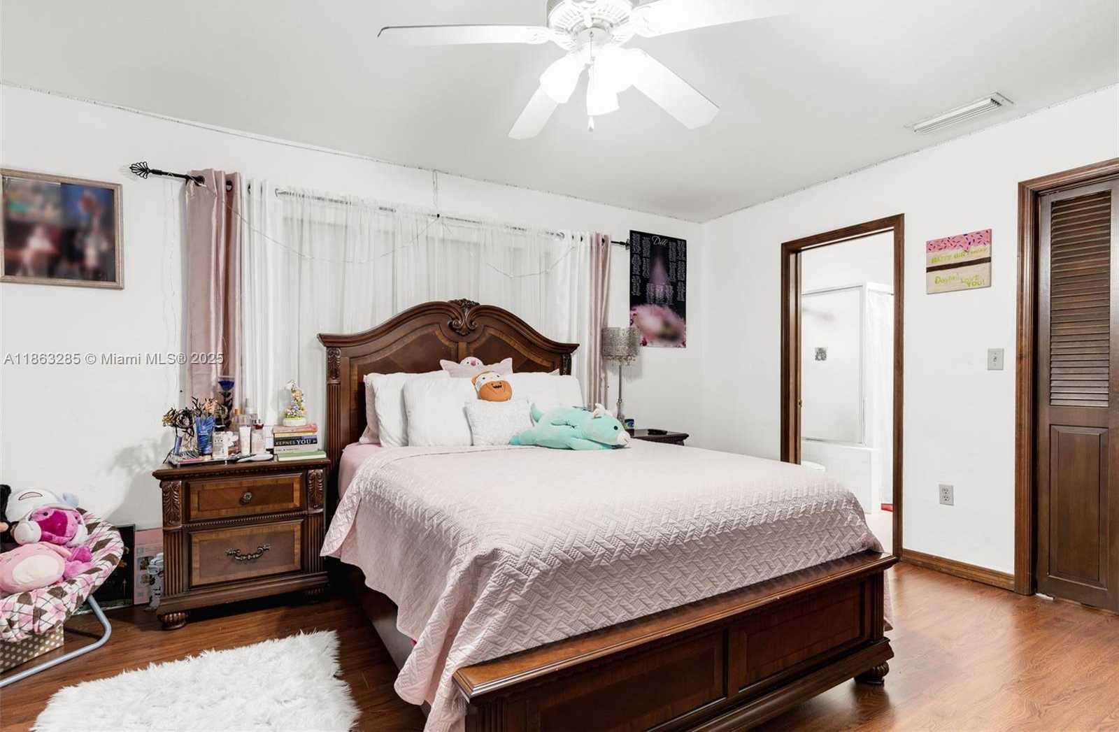 Small Image of 22100 SOUTH WEST 194TH AVE, Miami Number 6