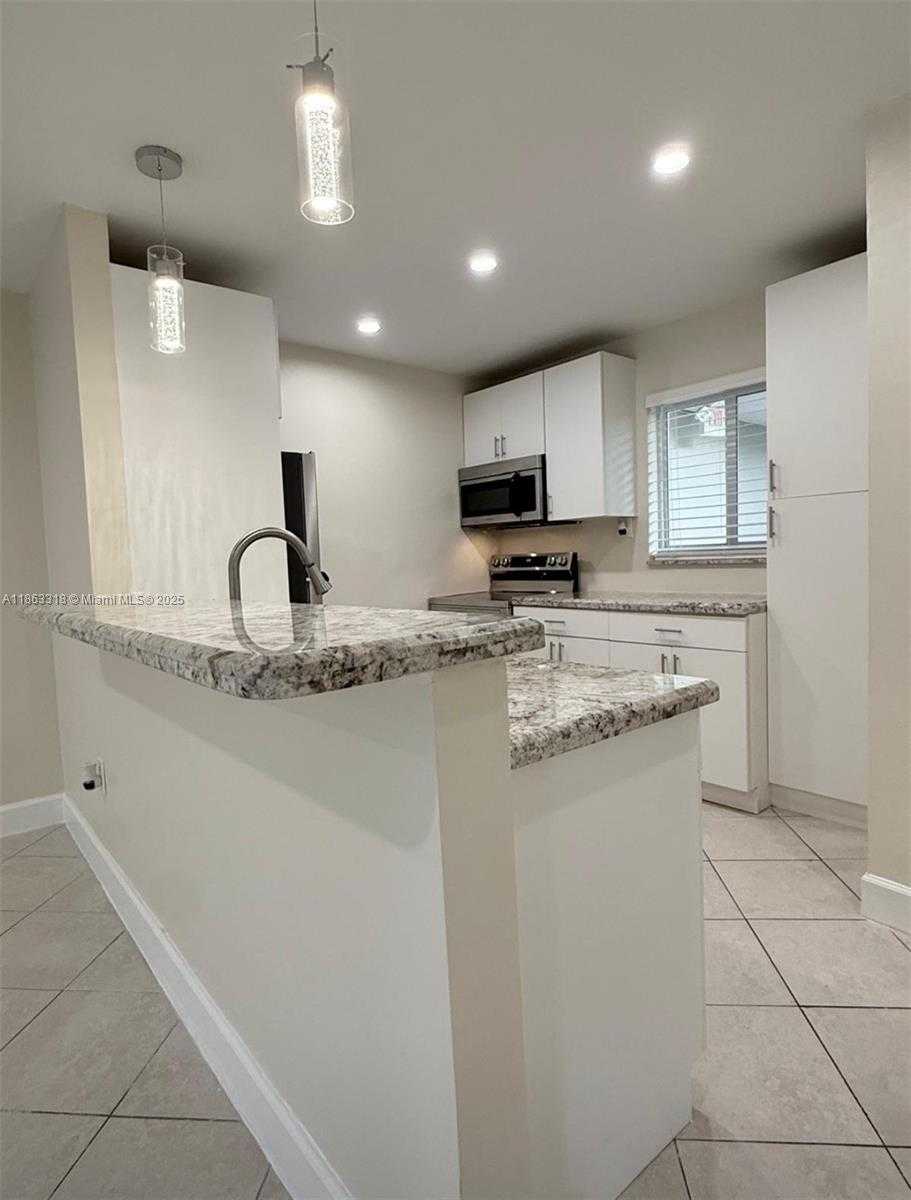 Small Image of 7701 CAMINO REAL #A217, Miami Number 3