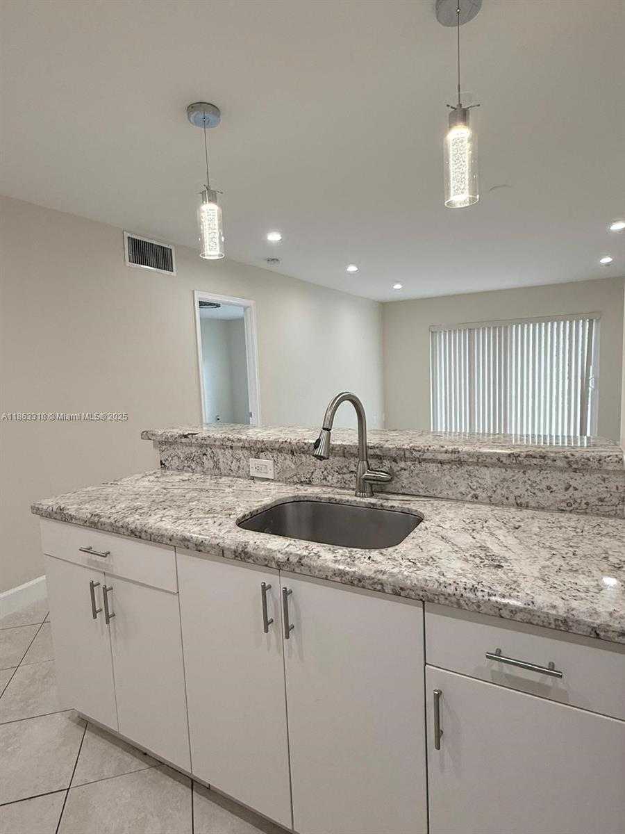 Small Image of 7701 CAMINO REAL #A217, Miami Number 4