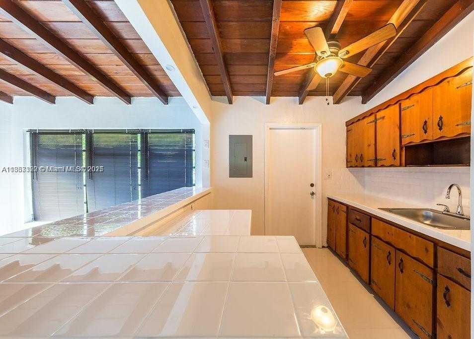 Small Image of North Miami Beach Number 8