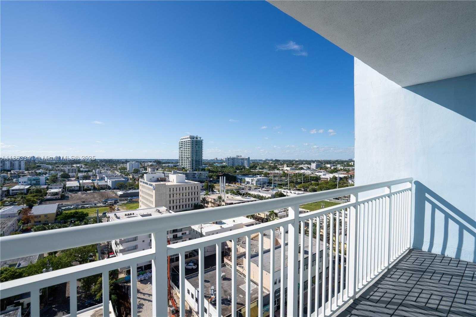 Small Image of 6969 COLLINS AVENUE #1502, Miami Beach Number 20