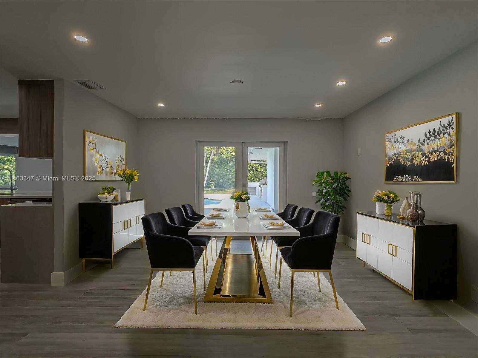Small Image of 20405 NORTH EAST 22ND PL, Miami Number 3