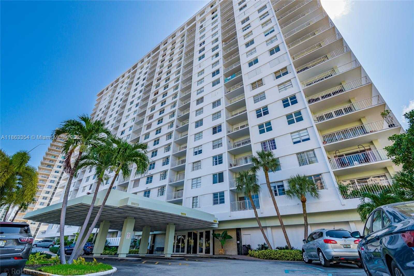 Small Image of 500 BAYVIEW DR #1227, Sunny Isles Beach Number 40