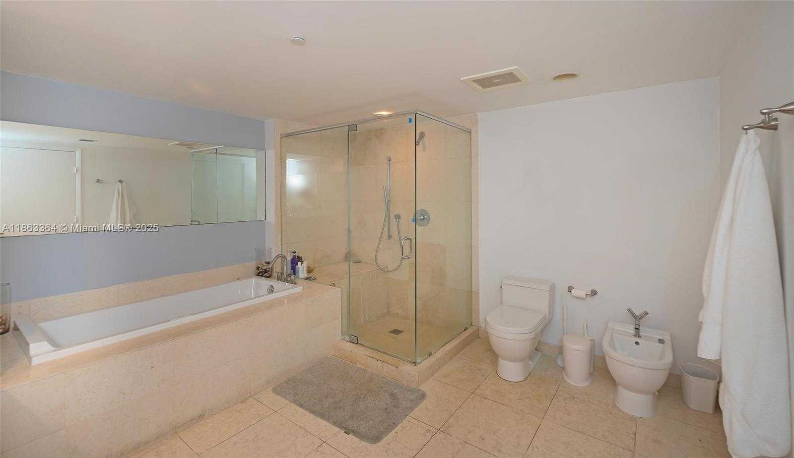 Small Image of 495 BRICKELL AVE #520, Miami Number 22