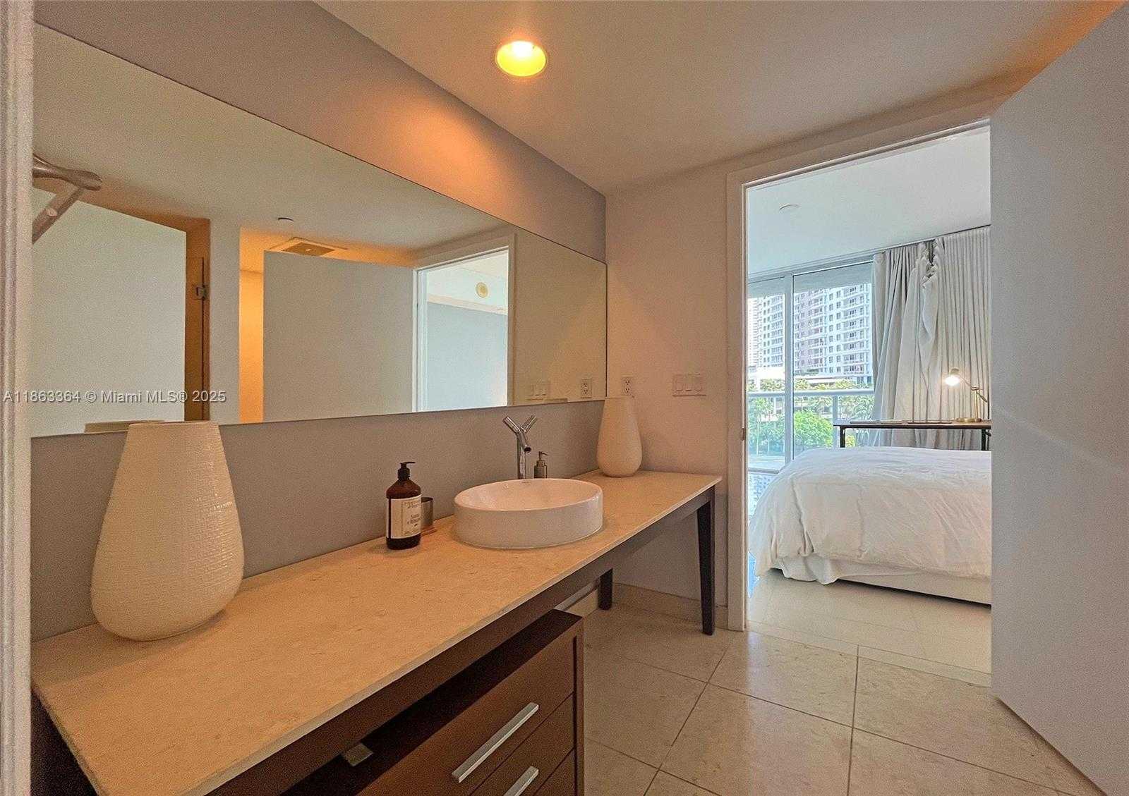 Small Image of 495 BRICKELL AVE #520, Miami Number 27