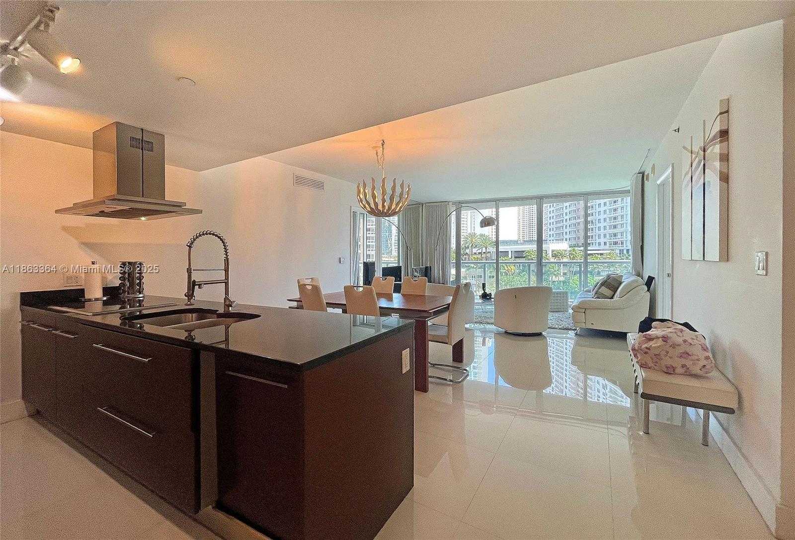 Small Image of 495 BRICKELL AVE #520, Miami Number 7