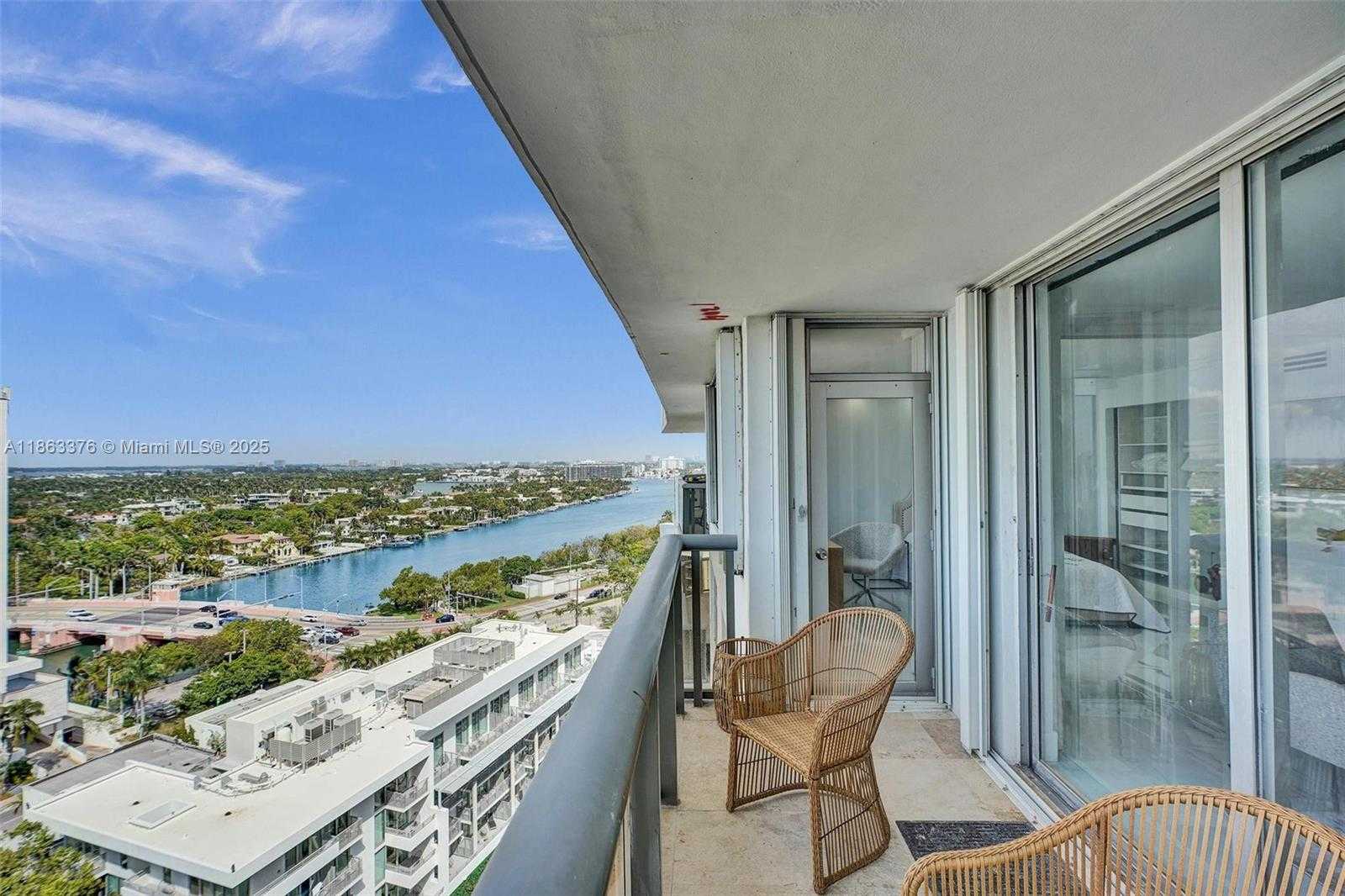 Small Image of 6039 COLLINS AVE #1736, Miami Beach Number 30