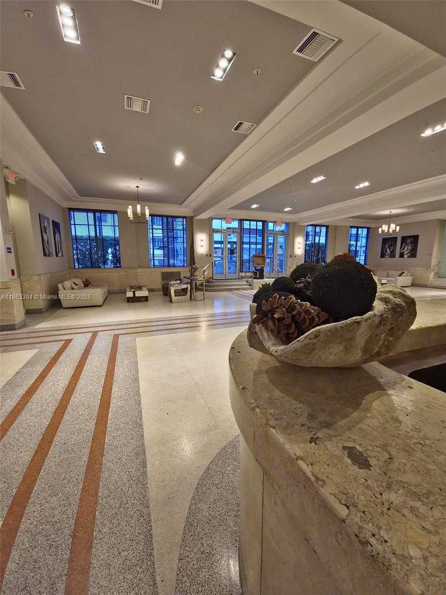 Small Image of 435 21ST ST #111, Miami Beach Number 12