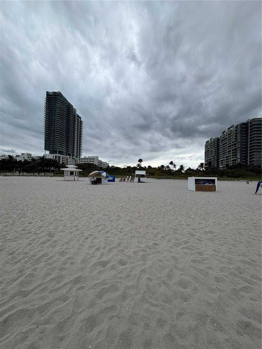 Small Image of 435 21ST ST #111, Miami Beach Number 15