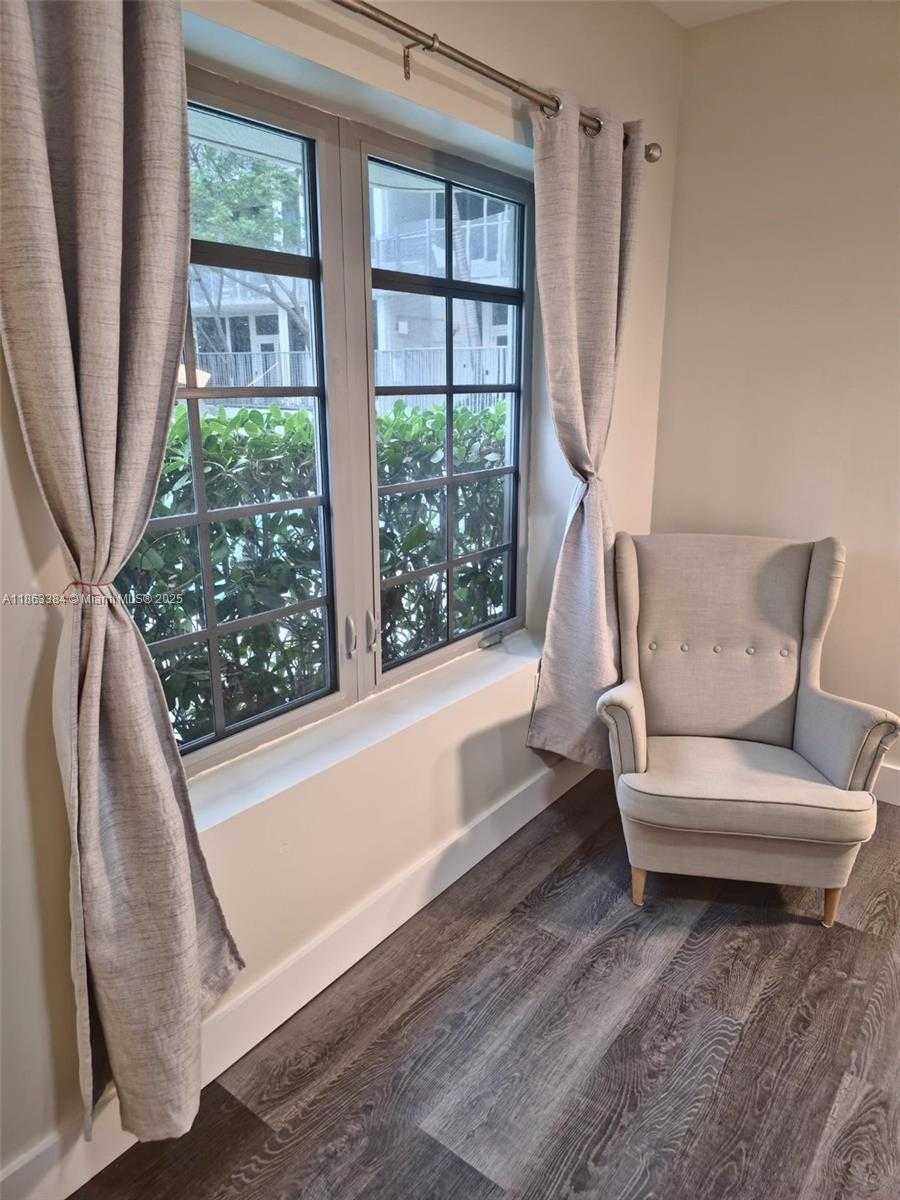 Small Image of 435 21ST ST #111, Miami Beach Number 28