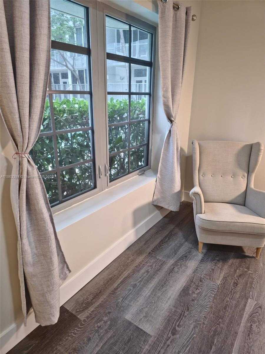 Small Image of 435 21ST ST #111, Miami Beach Number 30