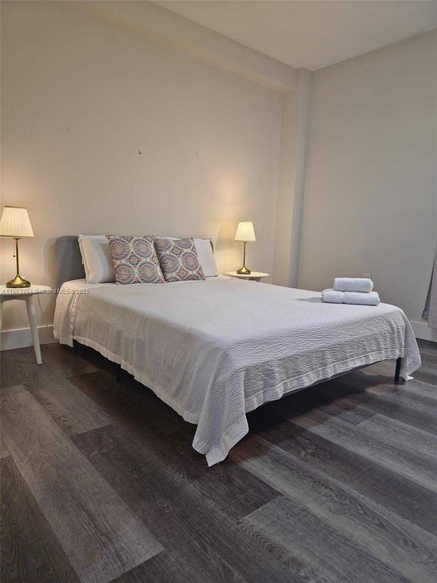 Small Image of 435 21ST ST #111, Miami Beach Number 31