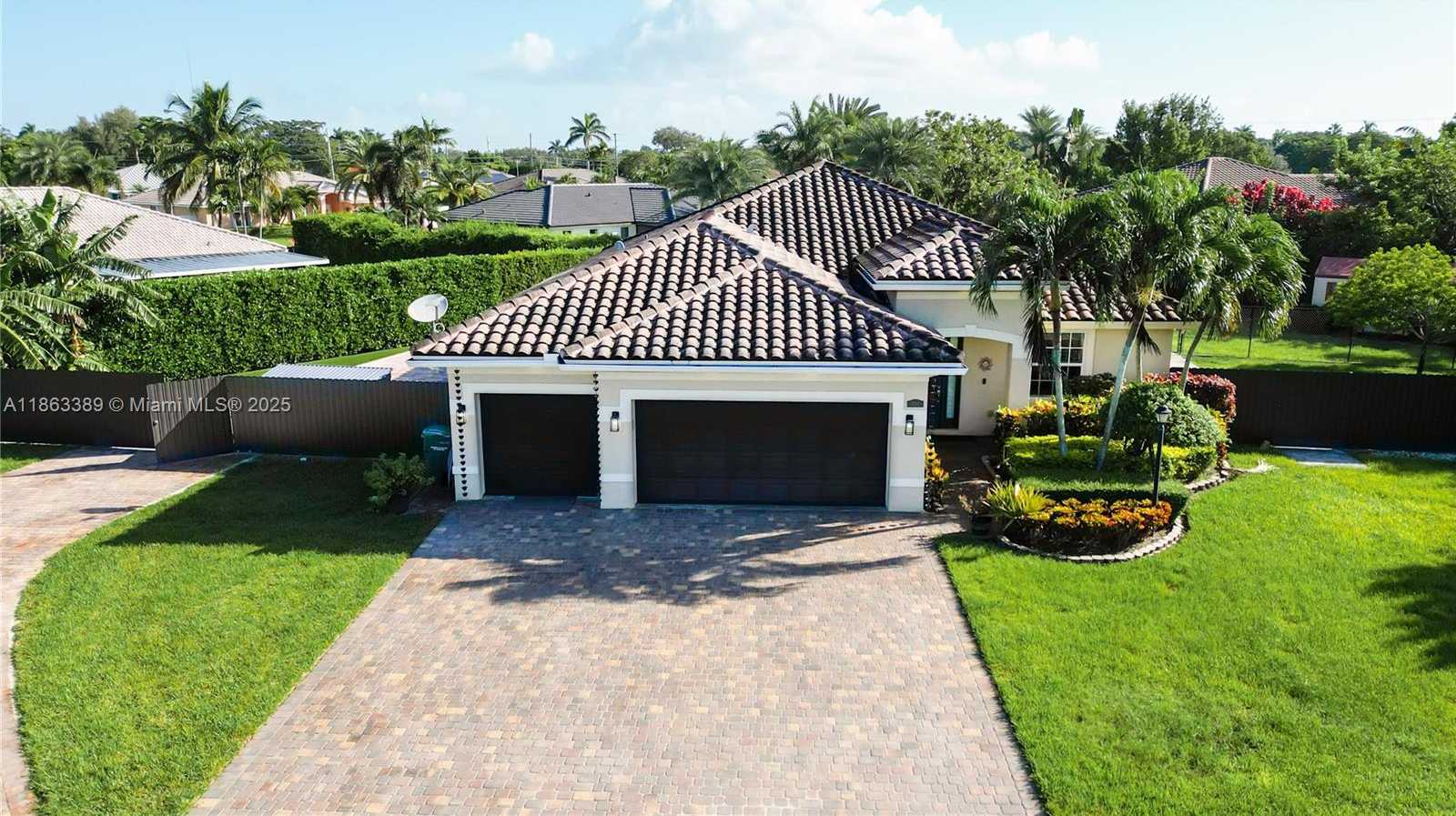 Small Image of 2133 NORTH WEST 14TH PL, Homestead Number 62
