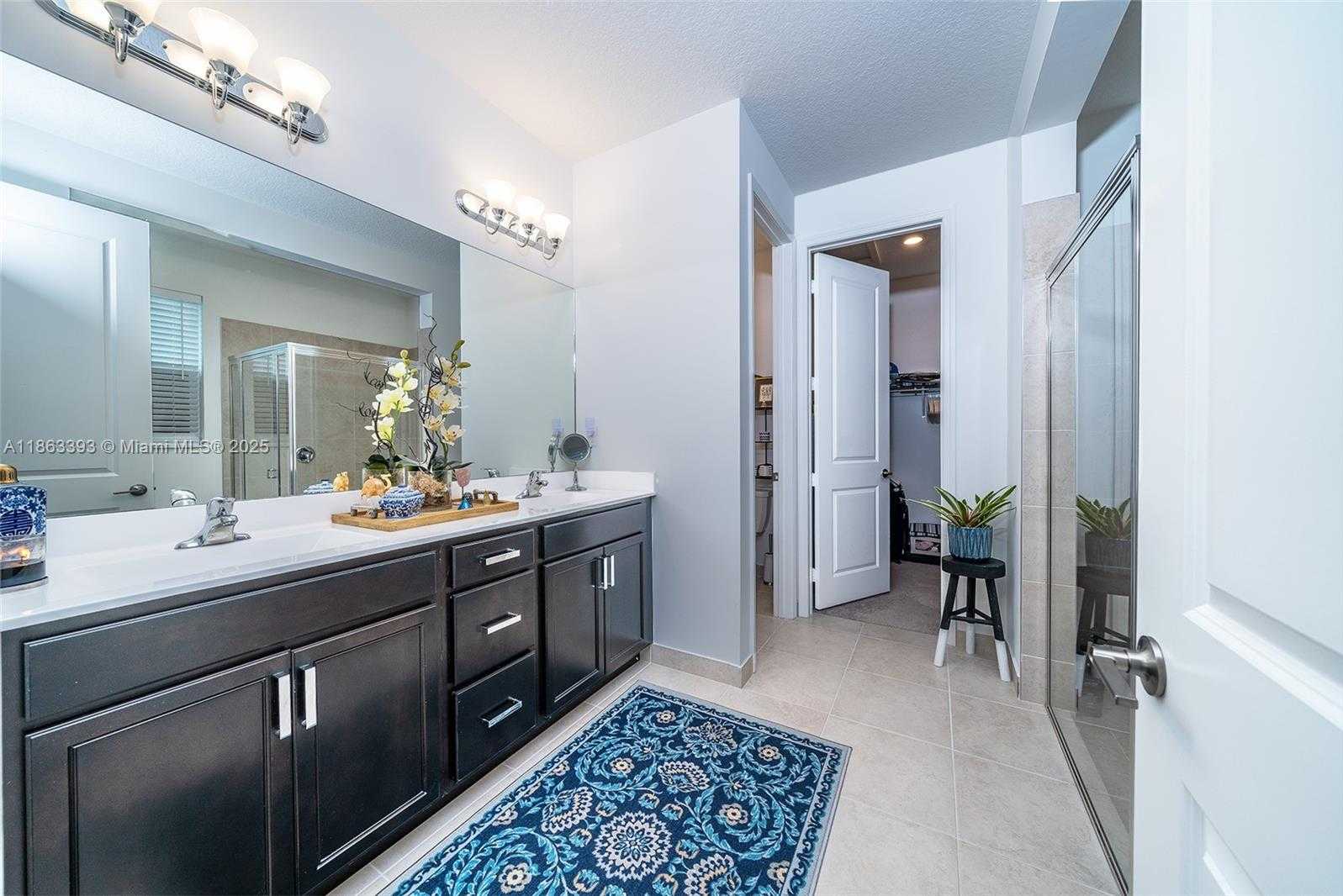 Small Image of 4230 ROSA DR, Deerfield Beach Number 26