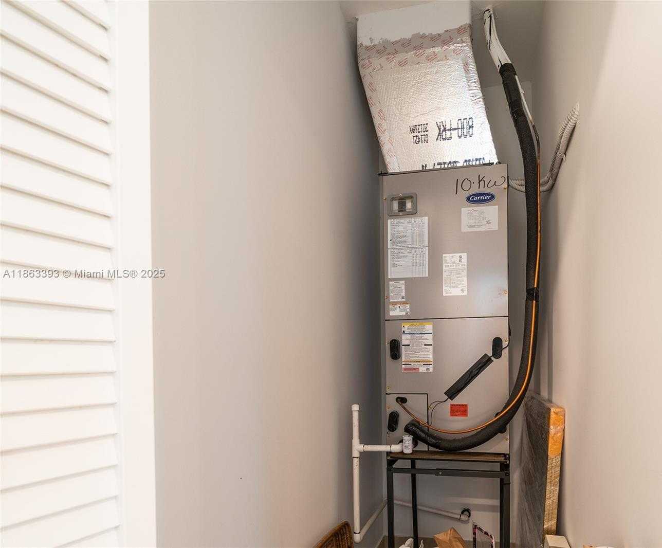 Small Image of 4230 ROSA DR, Deerfield Beach Number 32