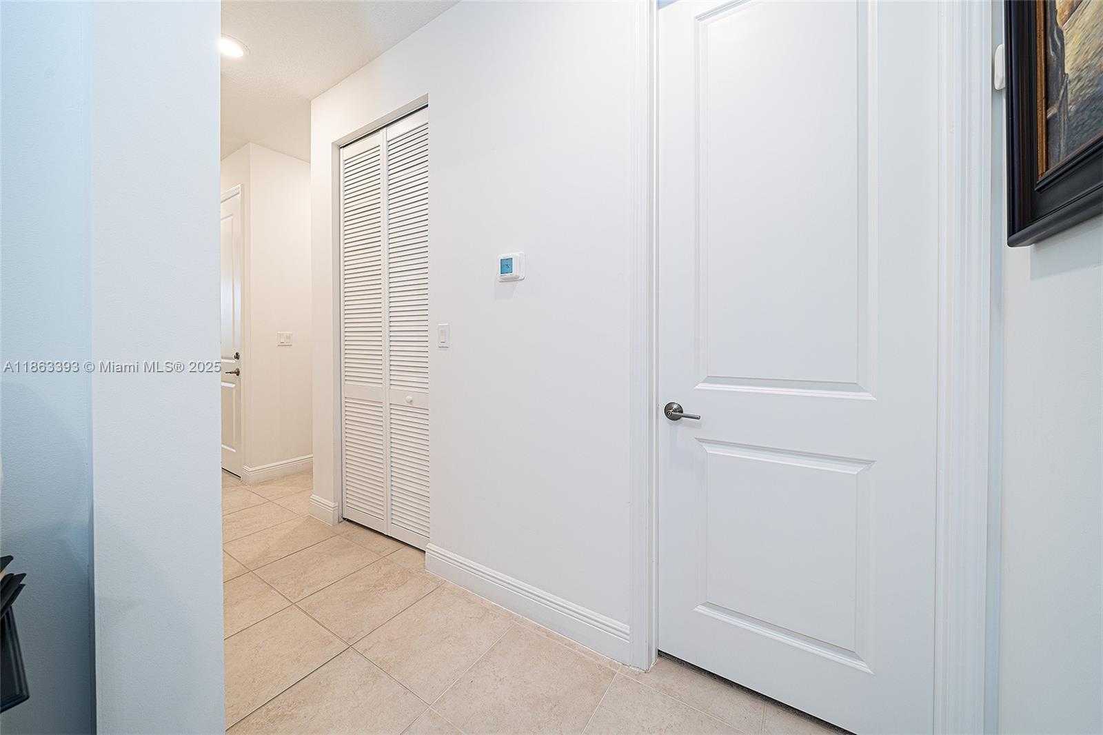 Small Image of 4230 ROSA DR, Deerfield Beach Number 37