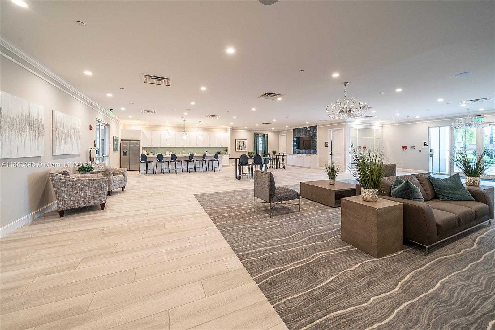 Small Image of 4230 ROSA DR, Deerfield Beach Number 50