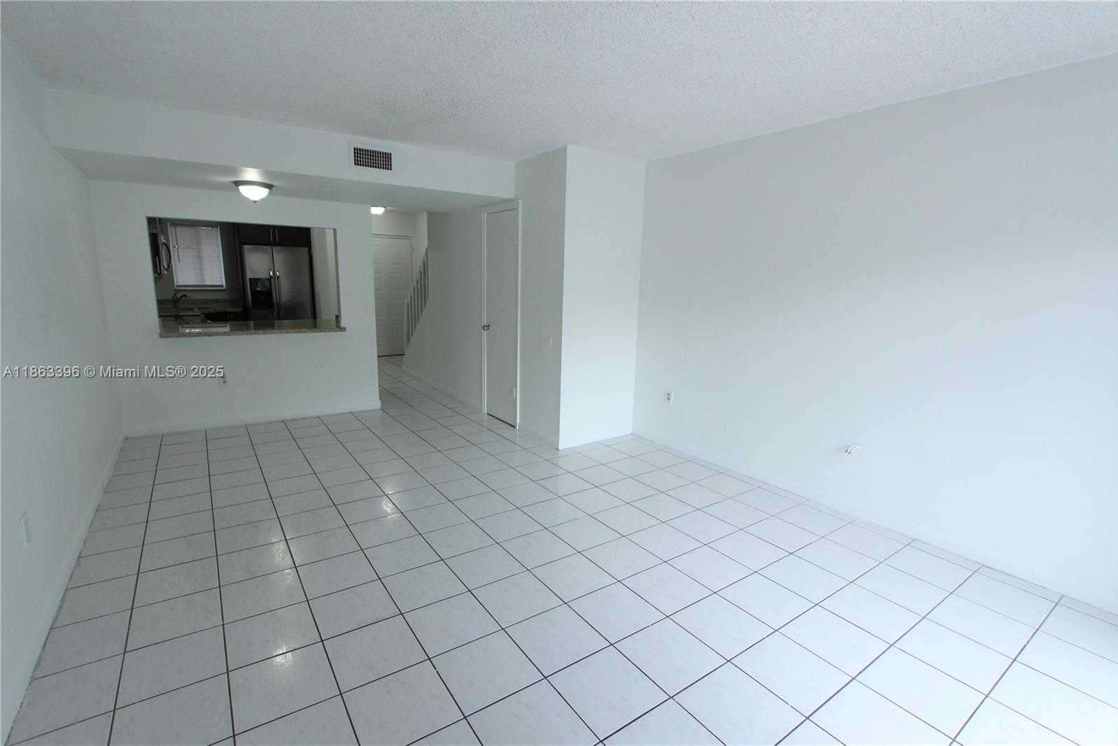 Small Image of 2750 WEST 76TH ST #210, Hialeah Number 13