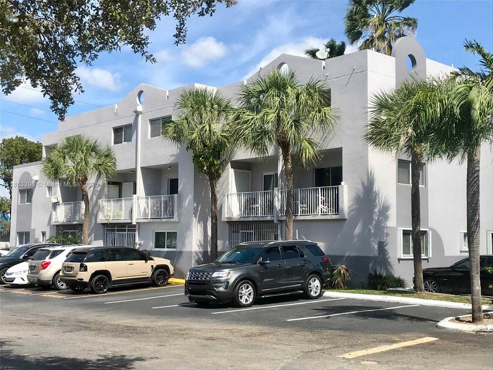 Small Image of 2750 WEST 76TH ST #210, Hialeah Number 30
