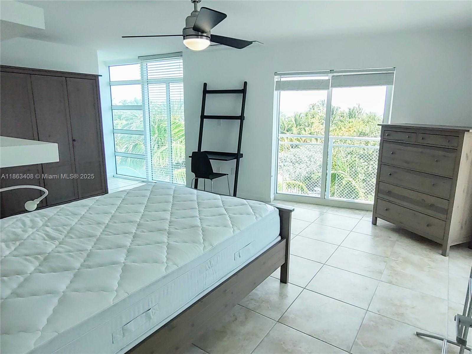 Small Image of 7600 COLLINS AVE #416, Miami Beach Number 11