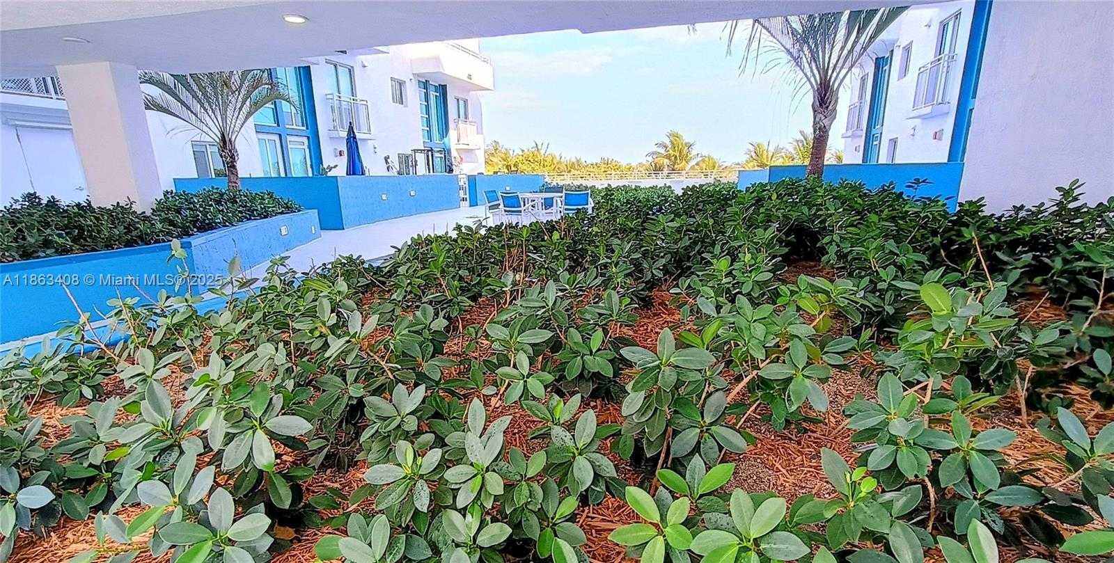 Small Image of 7600 COLLINS AVE #416, Miami Beach Number 38