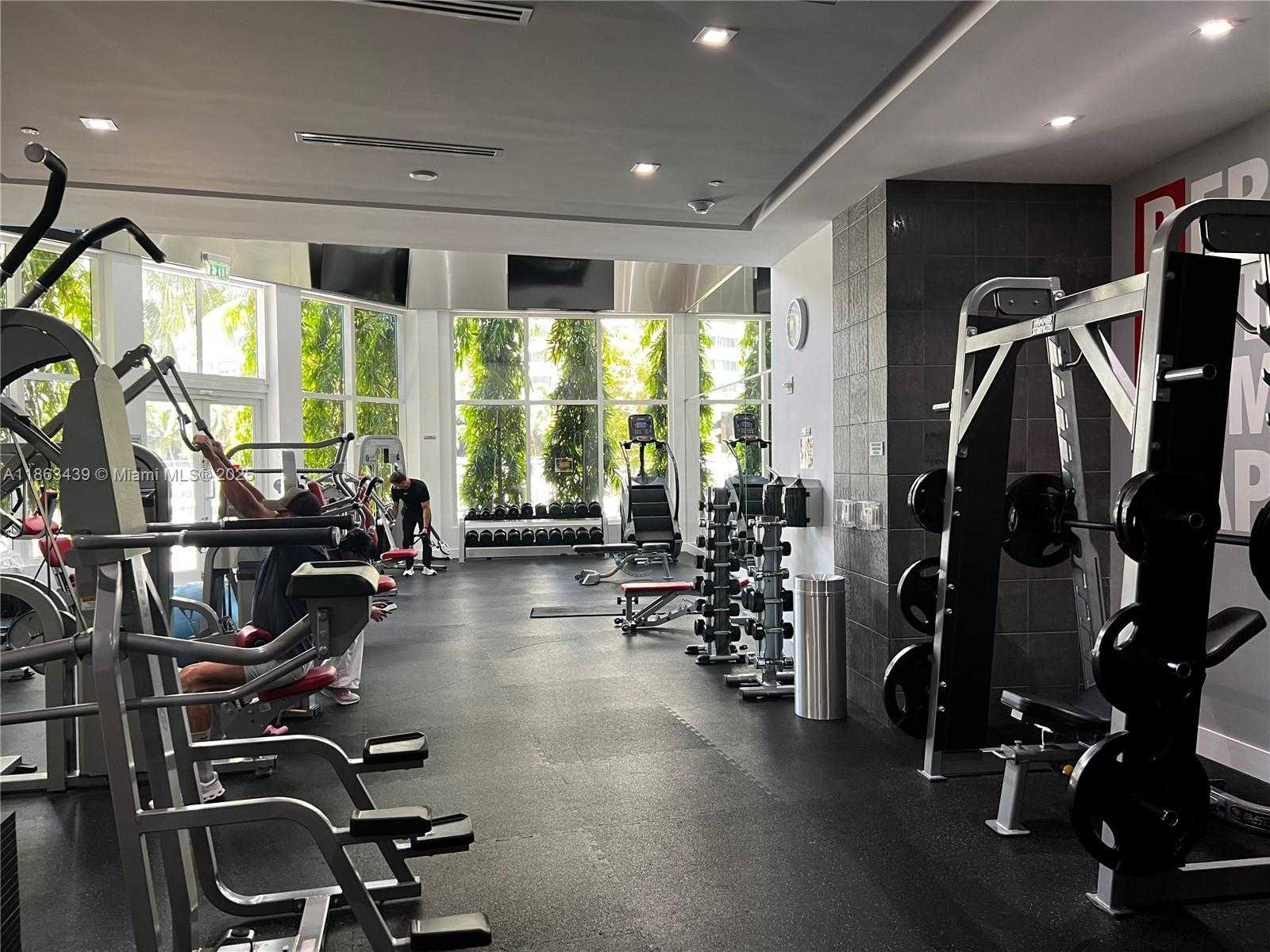 Small Image of 901 BRICKELL KEY BLVD #1001, Miami Number 18