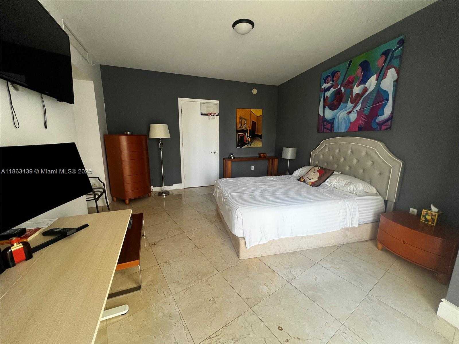 Small Image of 901 BRICKELL KEY BLVD #1001, Miami Number 6