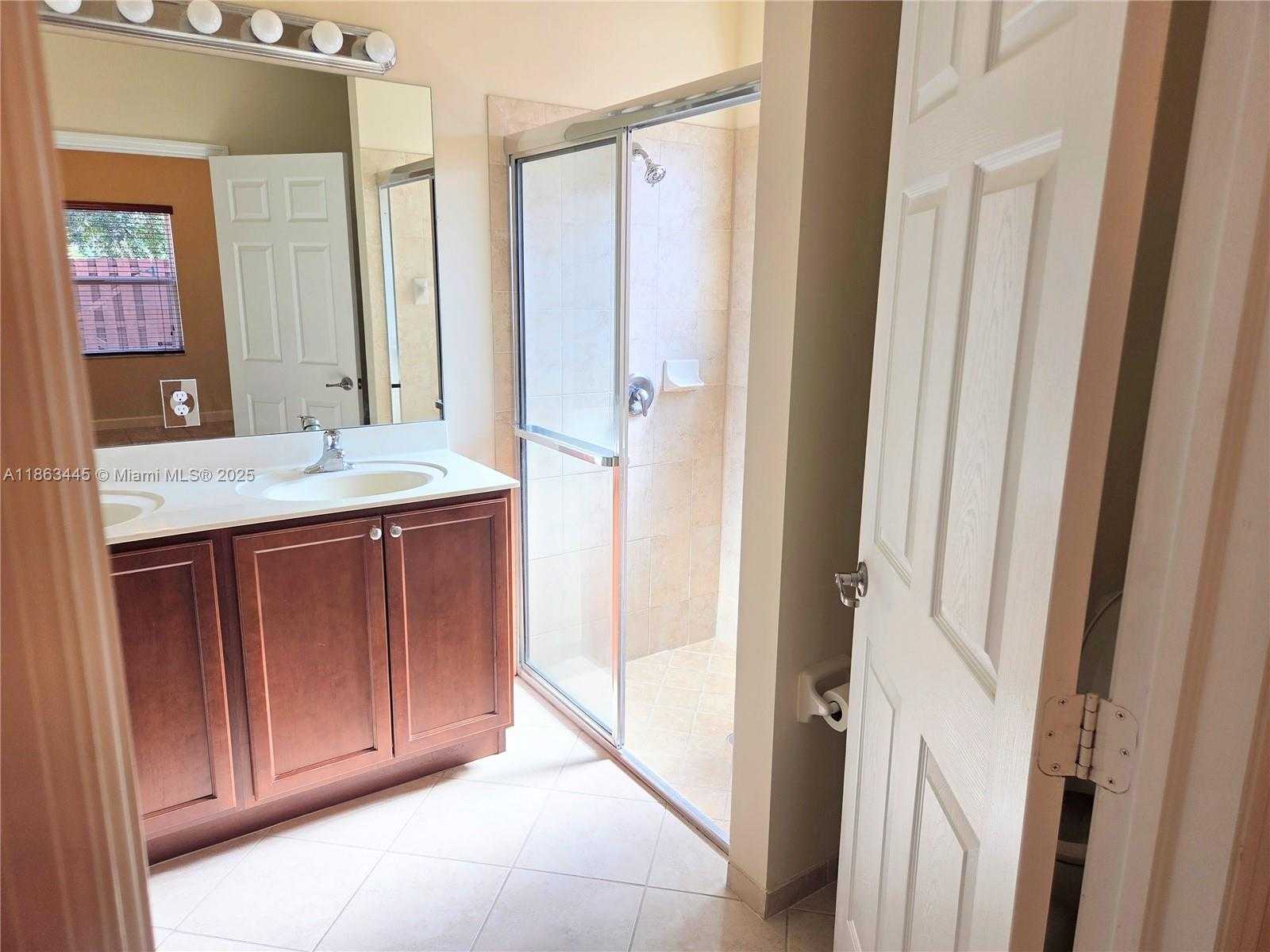 Small Image of 2274 NORTH EAST 3RD CT, Homestead Number 20